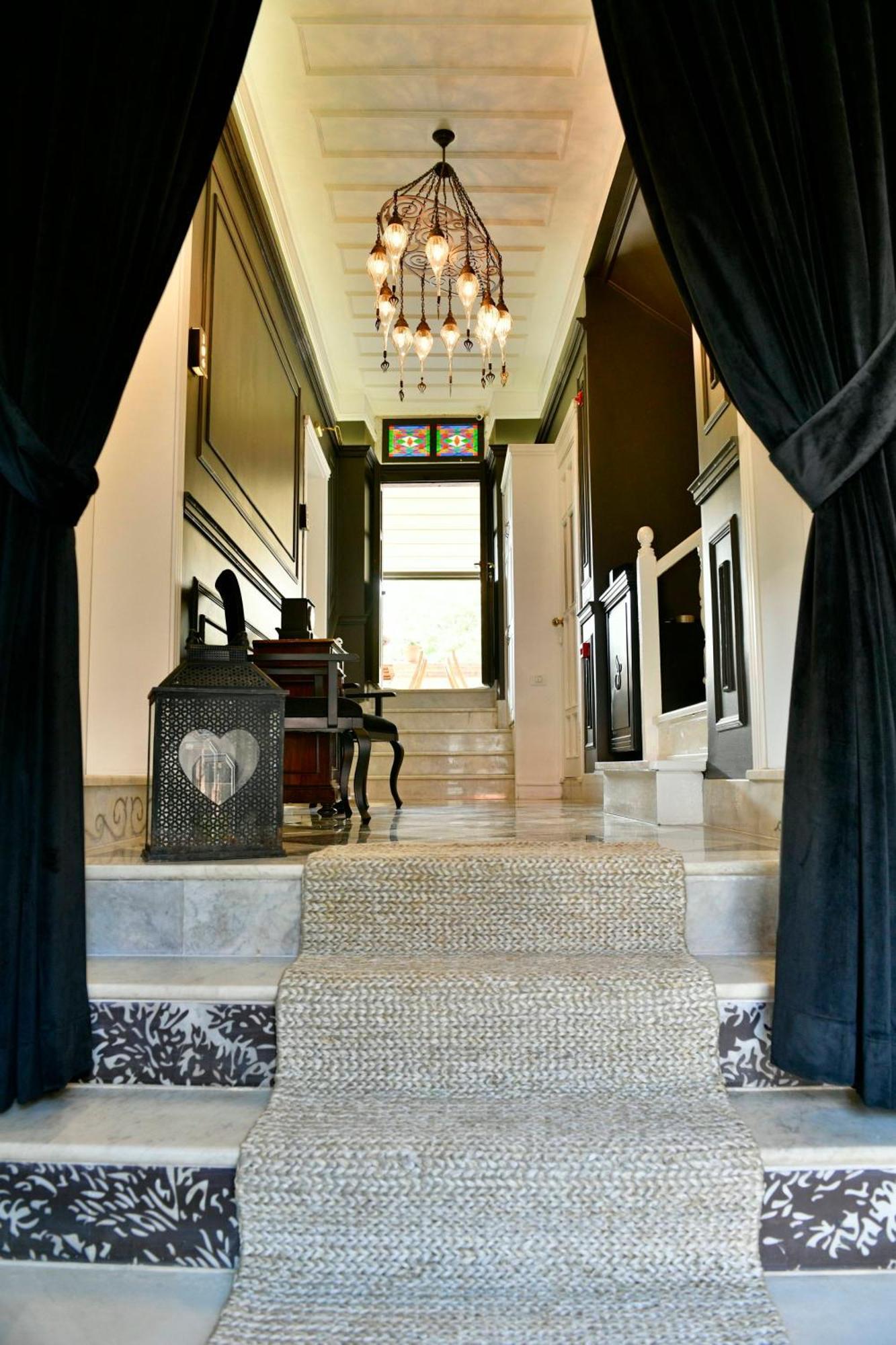 Siyah Lale Cunda 1841 (Adults Only) Ayvalik Exterior foto