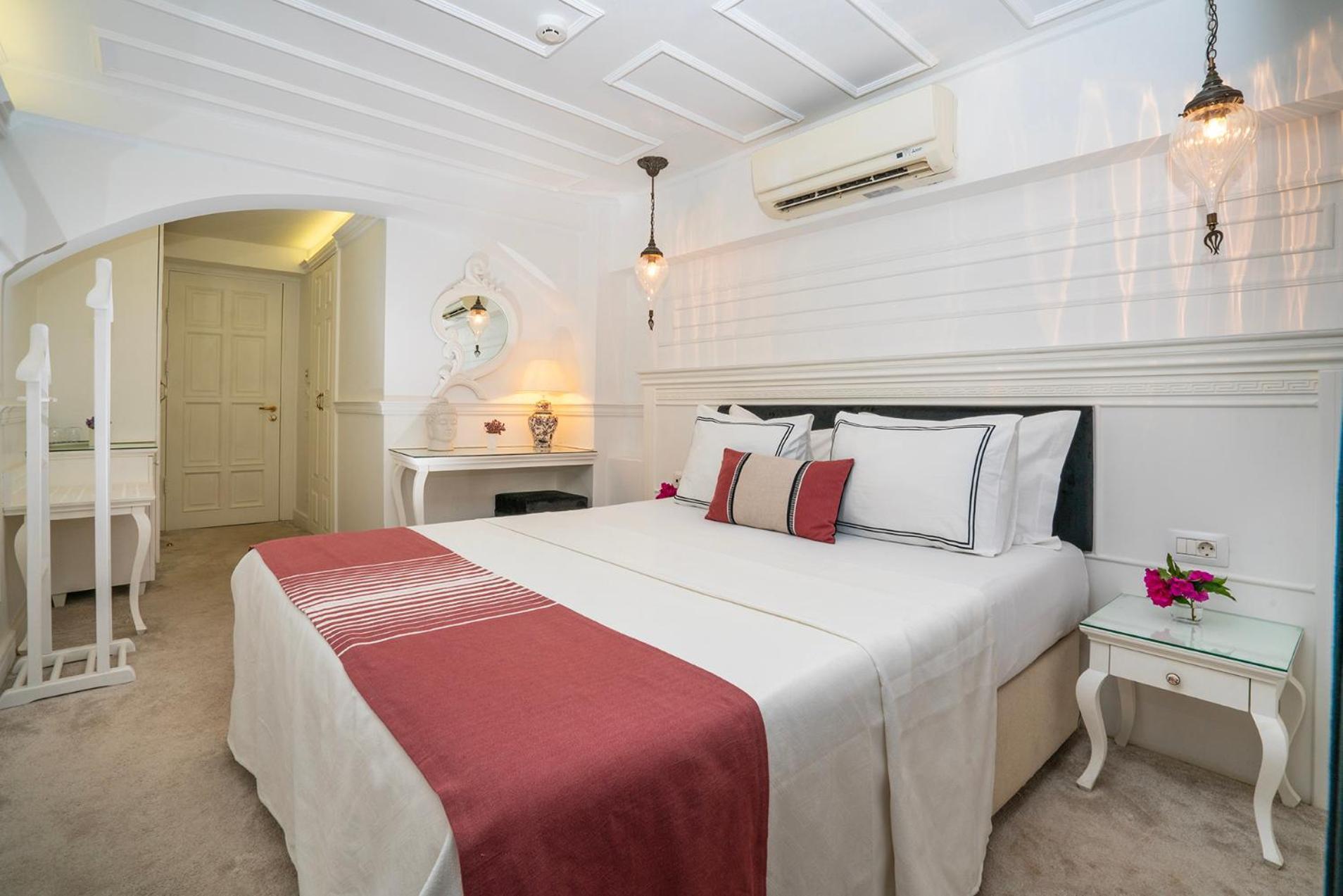Siyah Lale Cunda 1841 (Adults Only) Ayvalik Exterior foto