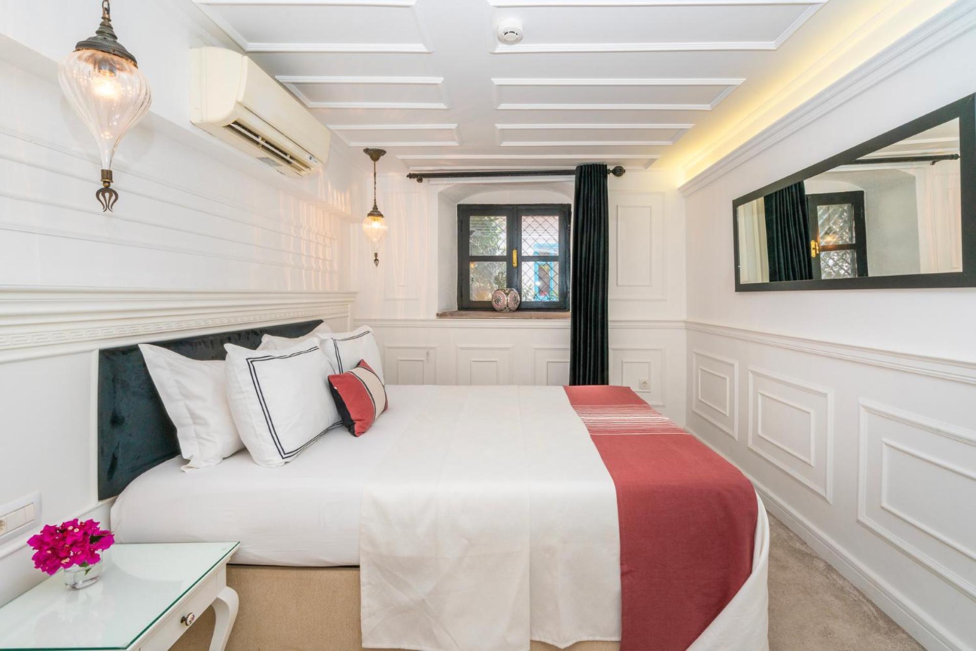 Siyah Lale Cunda 1841 (Adults Only) Ayvalik Exterior foto
