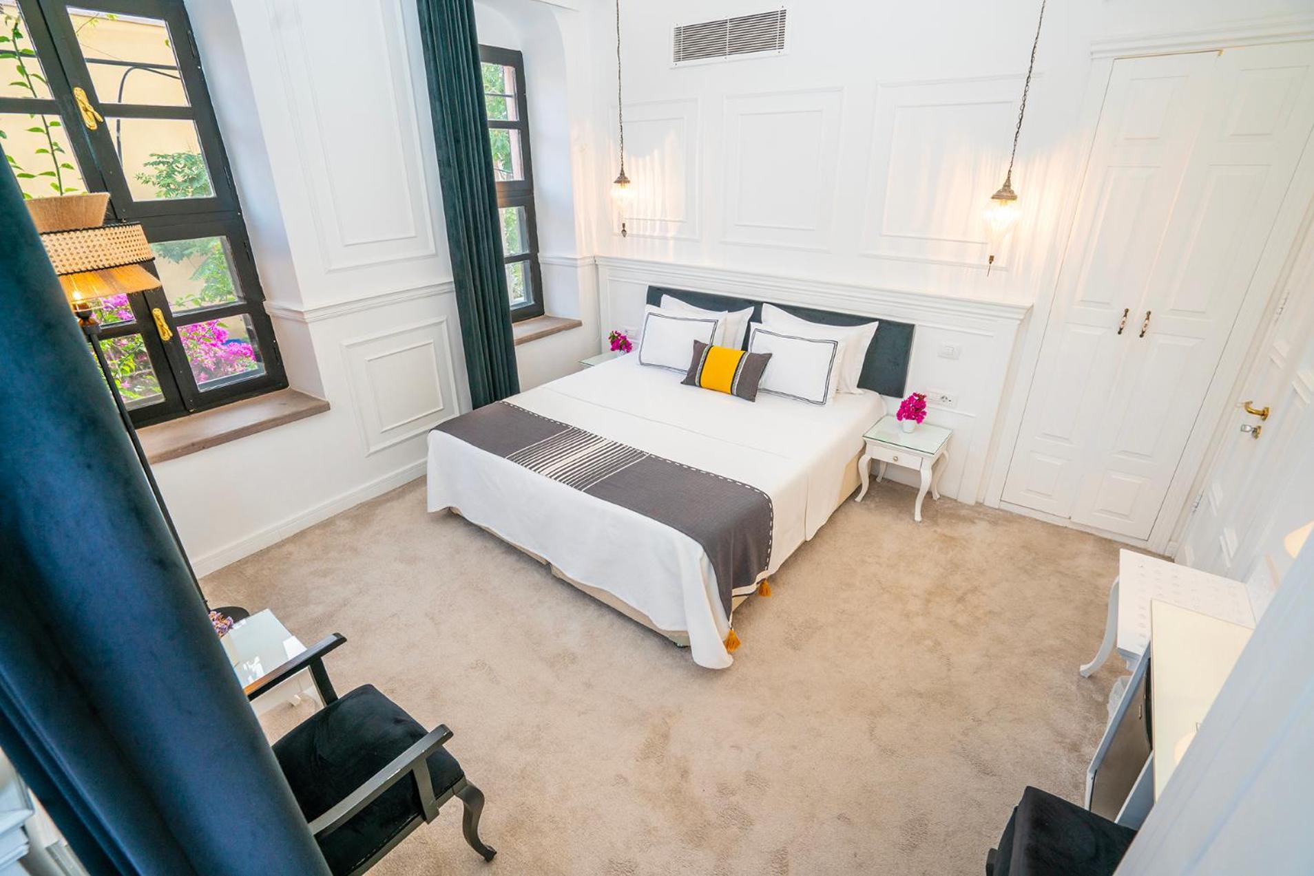 Siyah Lale Cunda 1841 (Adults Only) Ayvalik Exterior foto