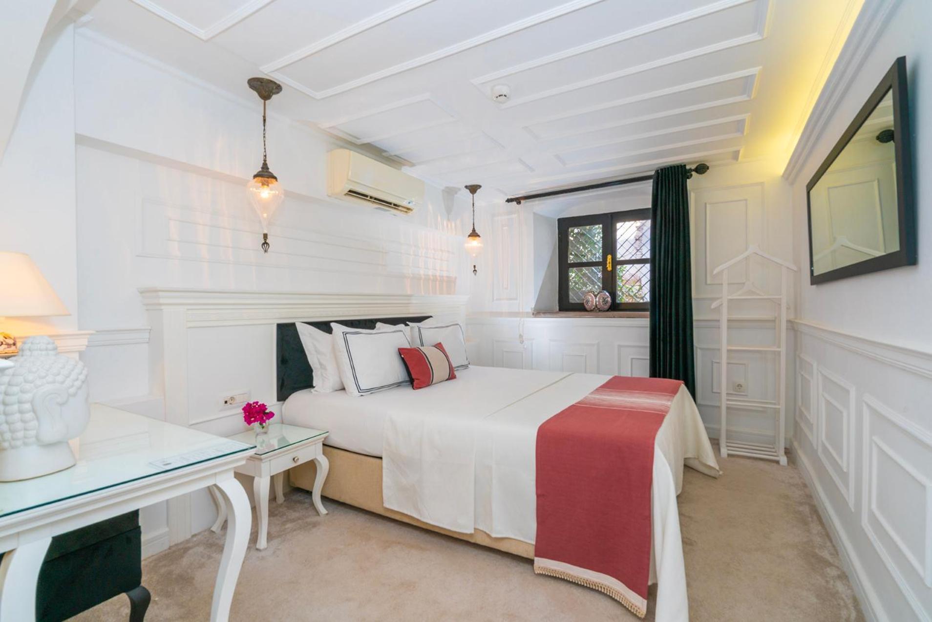 Siyah Lale Cunda 1841 (Adults Only) Ayvalik Exterior foto