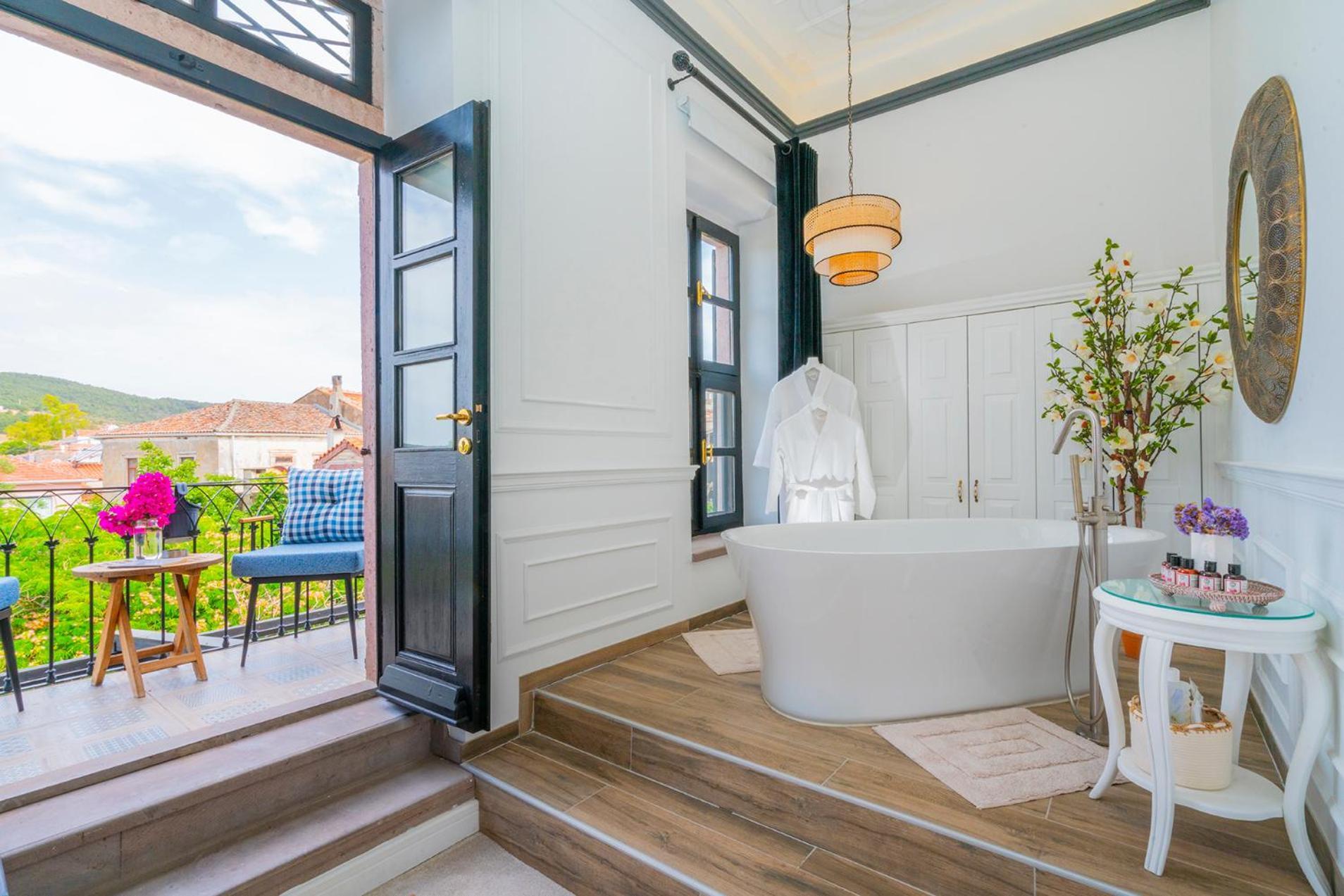 Siyah Lale Cunda 1841 (Adults Only) Ayvalik Exterior foto
